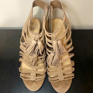 Vince Camuto healed sandals